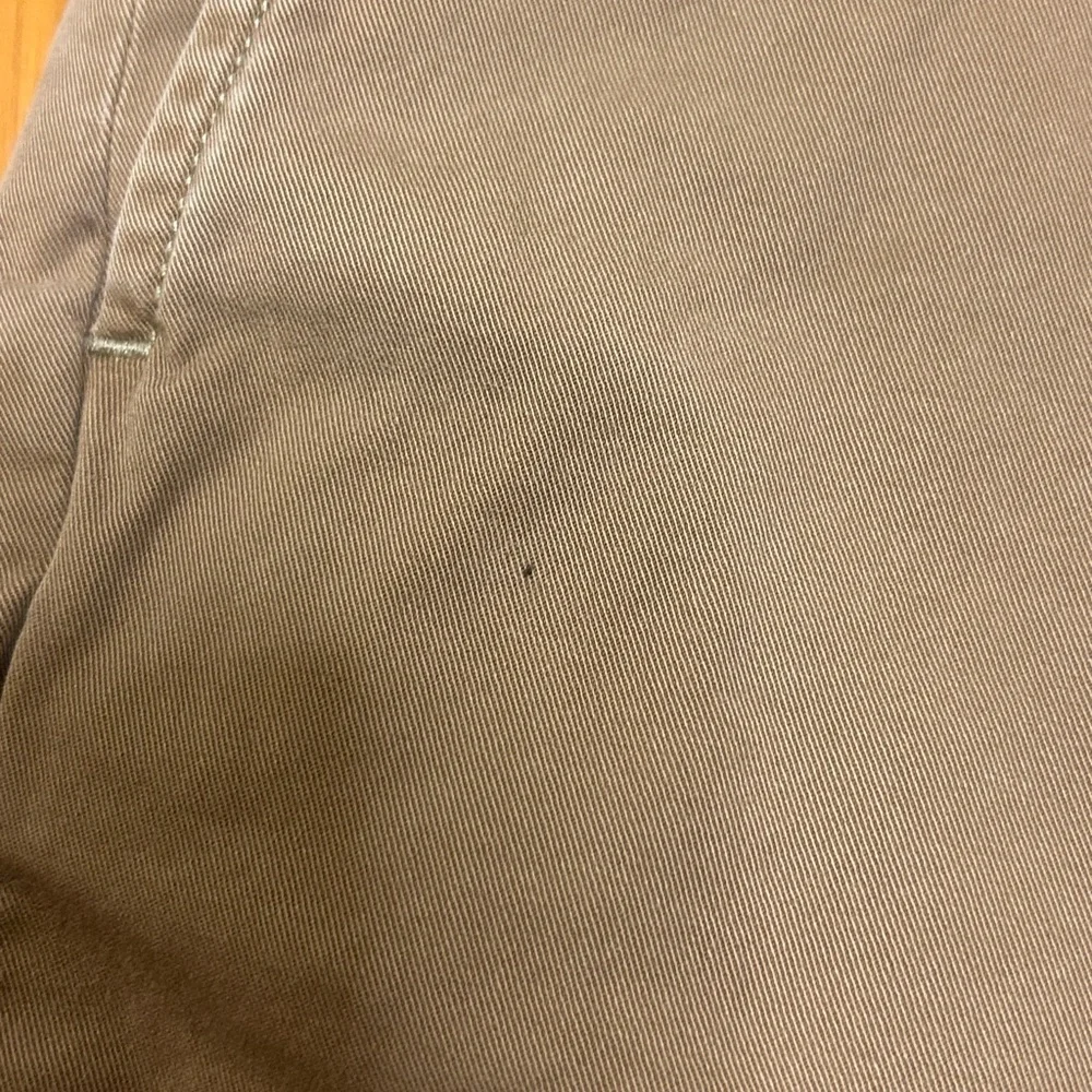 Polo by Ralph Lauren Men's Tan Flat Front Shorts - Picture 2 of 5